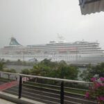 Ratusan Wisatawan Mancanegara Jelajahi Lombok, Kapal Pesiar MV Artania Sandar Mulus di Pelabu