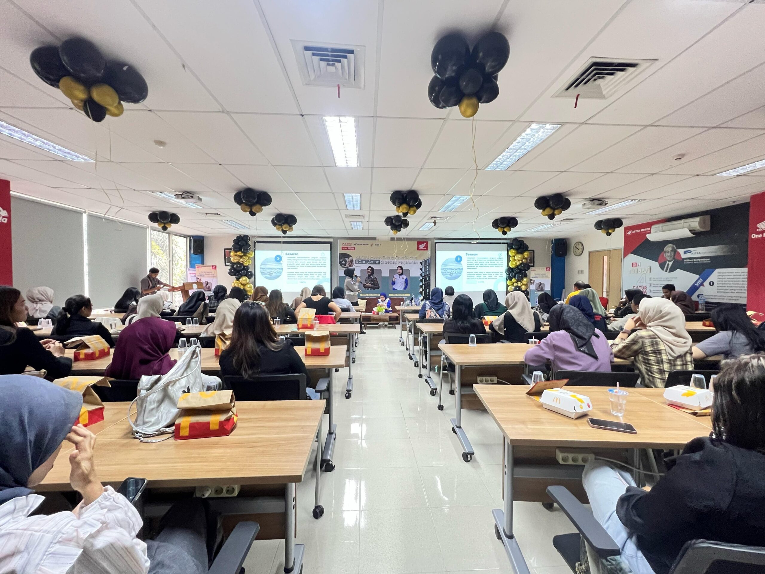 Hari Kartini, Polres dan Honda Tekankan Budaya Safety Riding