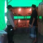 Menggerakkan Ketahanan Pangan, Bhabinkamtibmas Jagaraga Kunjungi Peternak Ayam Mandiri