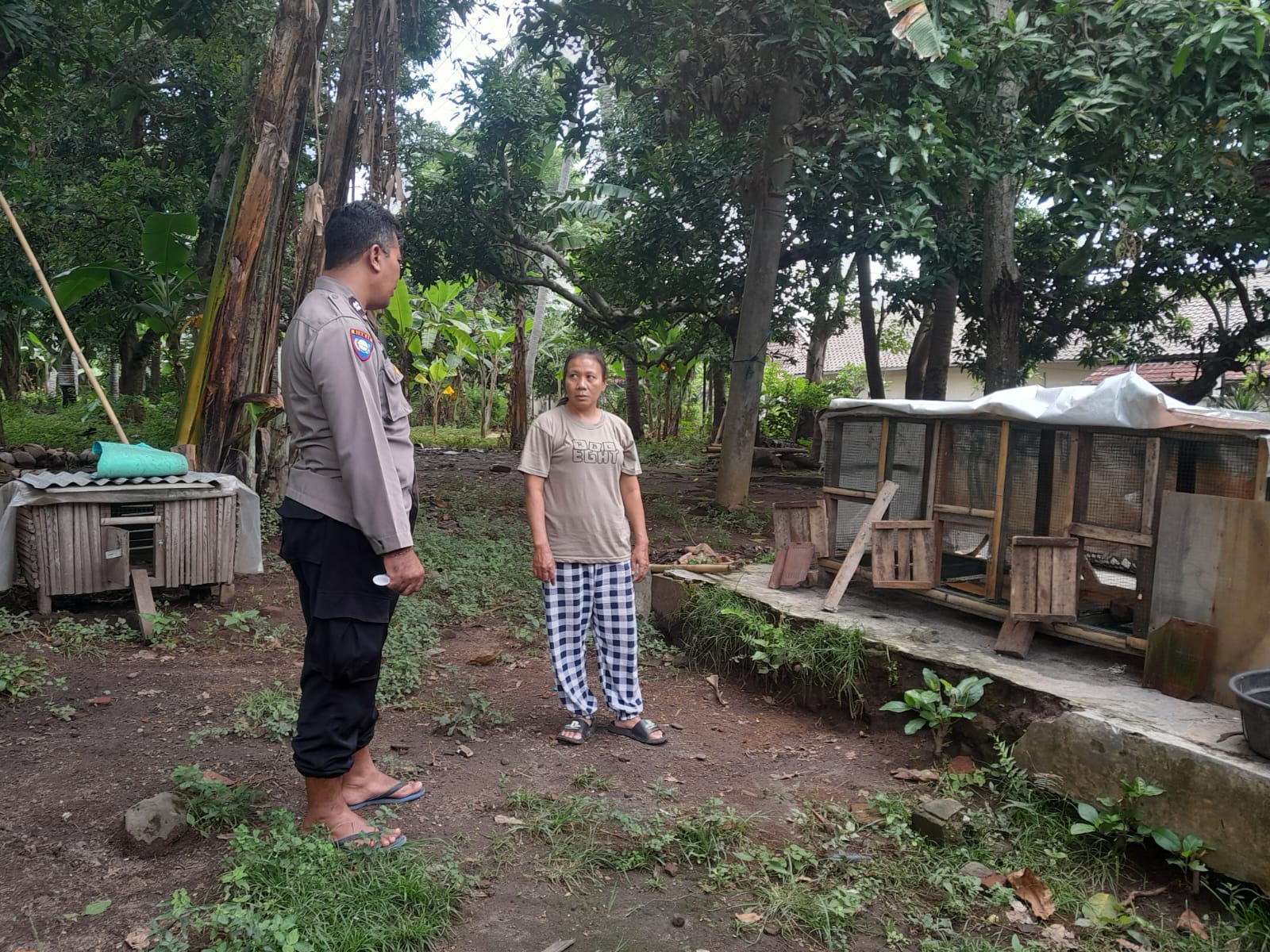 Dukung Program Pangan, Bhabinkamtibmas Aktif Edukasi Petani Senggigi