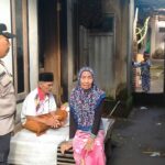 Hari Bhayangkara ke-79, Polsek Kediri Bantu Warga Lansia di Kediri Selatan
