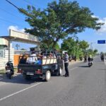 Polres Lombok Barat Gencarkan Operasi Patuh Rinjani 2025, 70 Pelanggar Ditilang di Bypass BIL 2 (4) Polres Lombok Barat Gencarkan Operasi Patuh Rinjani 2025, 70 Pelanggar Ditilang di Bypass BIL 2