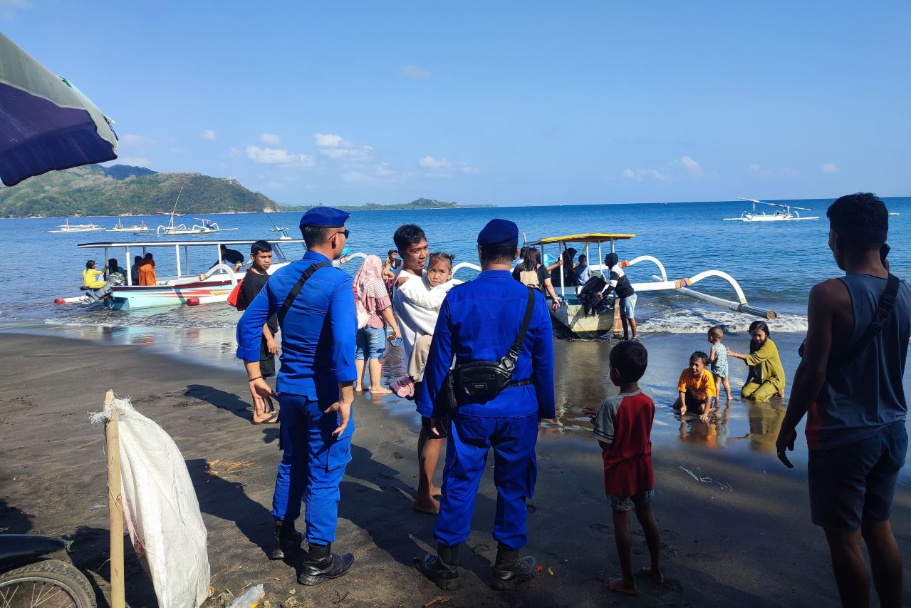 Sat Polairud Intensifkan Patroli Wisata dan Nelayan di Lembar Lombok Barat (1)
