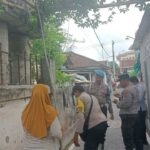 Bhabinkamtibmas Desa Ombe Baru Ajak Warga Wujudkan Kemandirian Pangan dari Pekarangan (3) Bhabinkamtibmas Desa Ombe Baru Ajak Warga Wujudkan Kemandirian Pangan dari Pekarangan