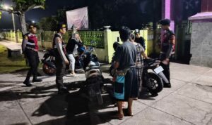 Ajak Warga Waspada, Polisi Lombok Barat Intensifkan Patroli Dialogis