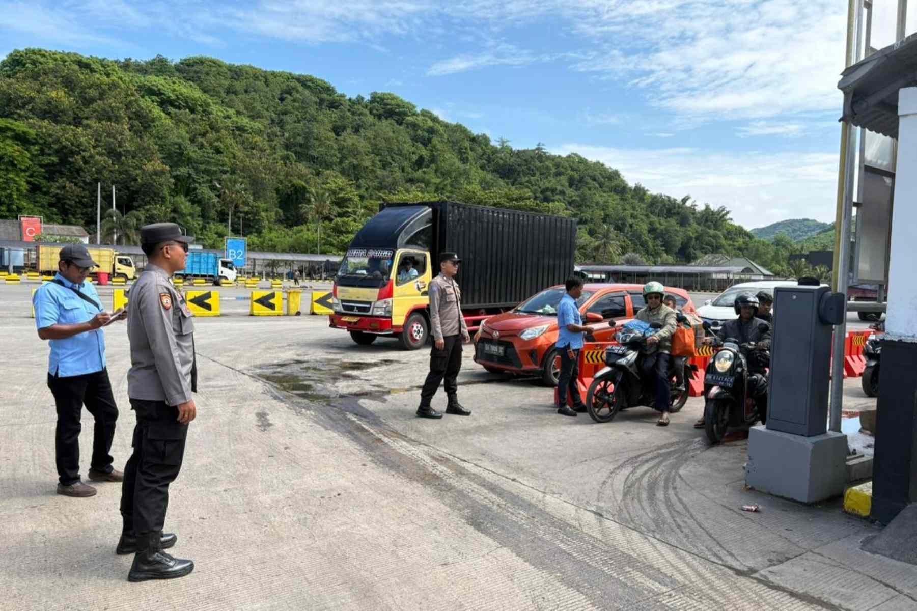 Pelabuhan Lembar Siaga Nataru: Keamanan Penyeberangan Lombok-Bali Diperketat